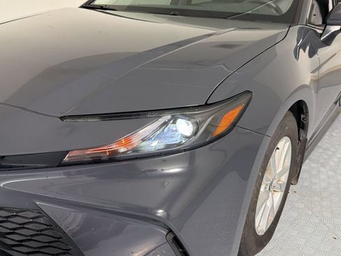 Used 2025 Toyota Camry LE FWD image 11