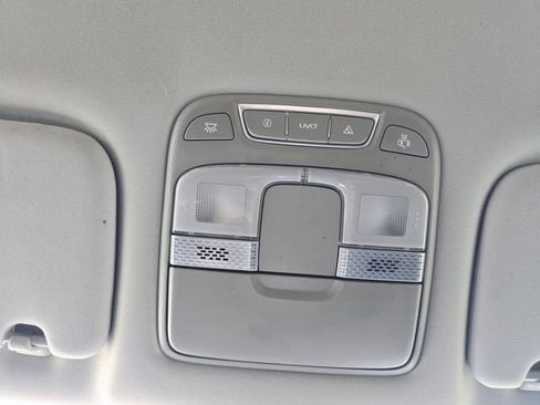 Used 2022 Kia Telluride LX AWD/4WD image 7