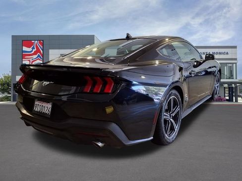 Used 2025 Ford Mustang Premium RWD image 22