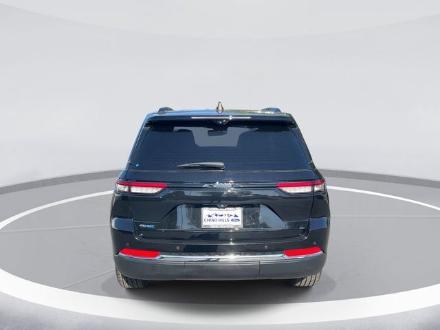 Used 2023 Jeep Grand Cherokee 4WD 4xe w/ Luxury Tech Group II image 5