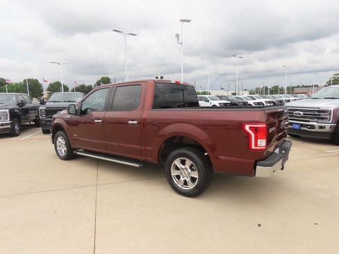 Used 2015 Ford F150 XLT w/ Equipment Group 302A Luxury RWD image 16