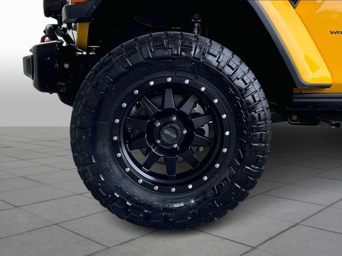 Used 2019 Jeep Wrangler Moab w/ Quick Order Package 24M Moab image 11