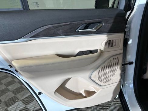 New 2026 Jeep Grand Cherokee Limited AWD/4WD image 20