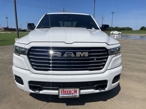Used 2025 RAM 1500 Laramie w/ Laramie Southwest Edition image 9