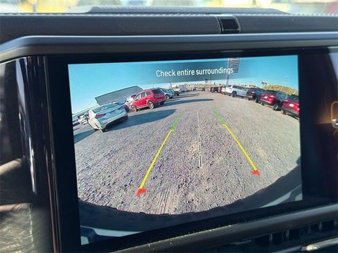 Used 2024 Jeep Wrangler Unlimited Rubicon w/ Convenience Group image 4