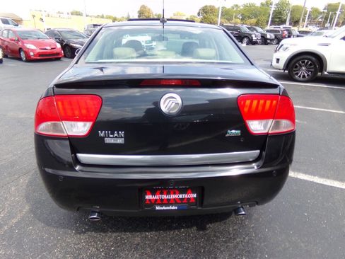Used 2010 Mercury Milan Premier image 5