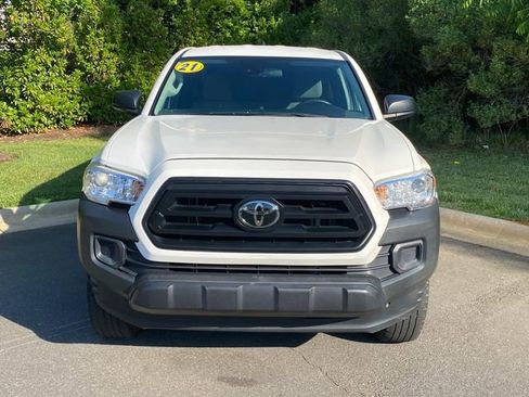 Used 2021 Toyota Tacoma SR RWD image 2