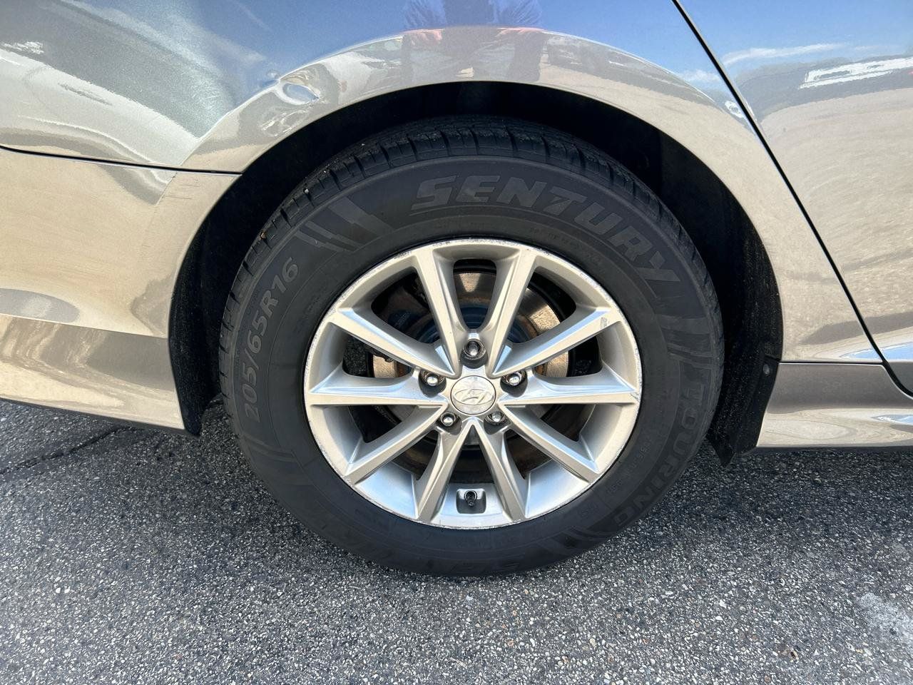 Used 2018 Hyundai Sonata SE FWD image 28