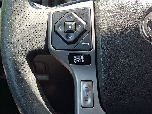 Used 2019 Toyota 4Runner Limited AWD/4WD image 20