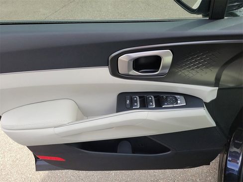 New 2026 Kia Sorento S image 20