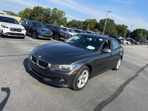 Used 2015 BMW 328i xDrive Sedan AWD/4WD image 3