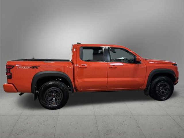 Used 2025 Nissan Frontier PRO-4X w/ Interior Protection Package AWD/4WD image 6