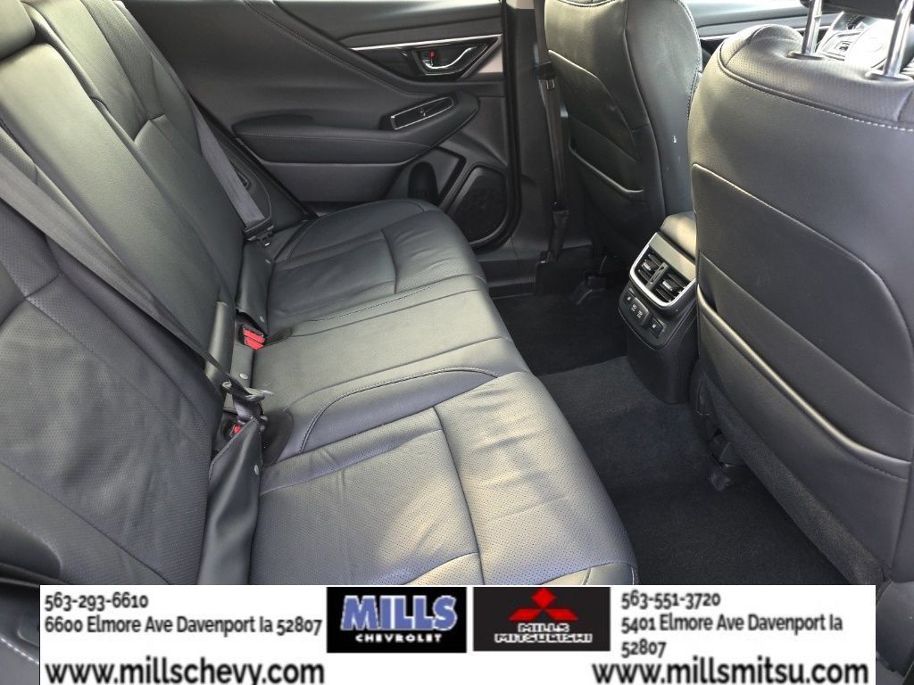 Used 2022 Subaru Outback Limited AWD/4WD image 18