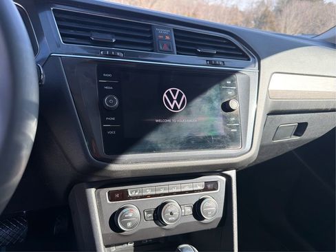 Used 2021 Volkswagen Tiguan SEL image 15