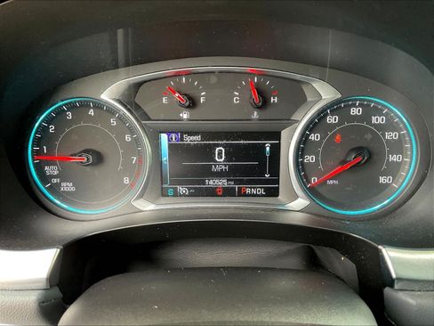 Used 2019 Chevrolet Traverse LT w/ LPO, Floor Liner Package FWD image 13