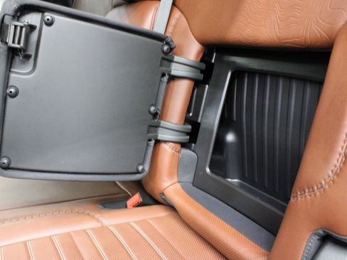 Used 2024 GMC Sierra 2500 Denali w/ Technology Package image 76