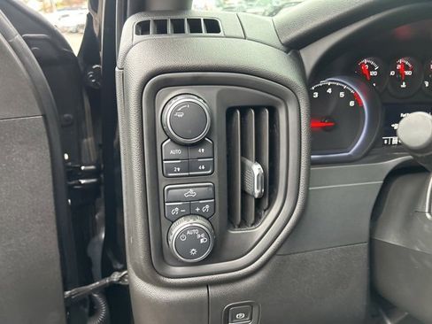 Used 2020 Chevrolet Silverado 1500 Custom Trail Boss w/ Custom Convenience Package image 22