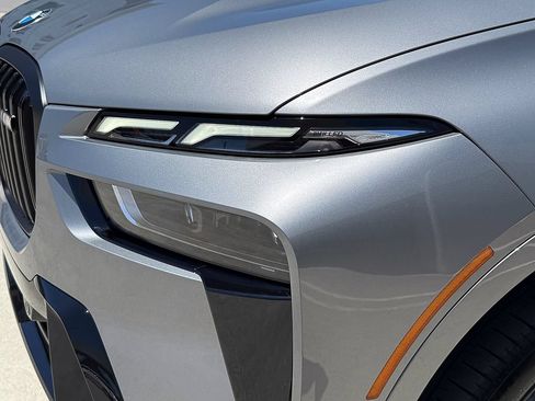 New 2027 BMW X7 M60i AWD/4WD image 8