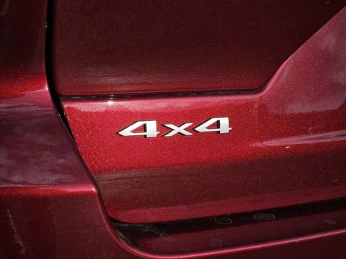 New 2025 Jeep Grand Cherokee Laredo X image 7