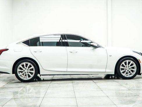 Used 2023 Cadillac CT5 Luxury RWD image 7
