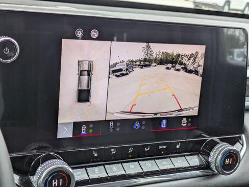 Used 2024 GMC Canyon Elevation w/ Elevation Premium Package image 20