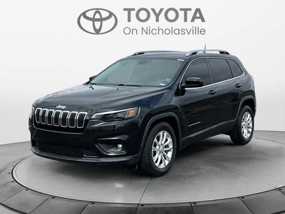 Used 2019 Jeep Cherokee Latitude w/ Popular Appearance Group