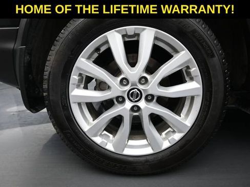 Used 2022 Nissan Rogue Sport SV AWD/4WD image 49