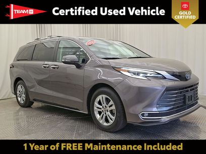 Certified 2023 Toyota Sienna Platinum