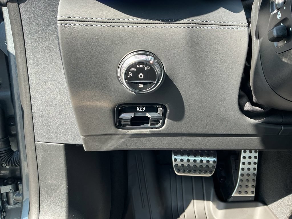 New 2026 Mercedes-Benz SL 63 AMG 4MATIC image 15