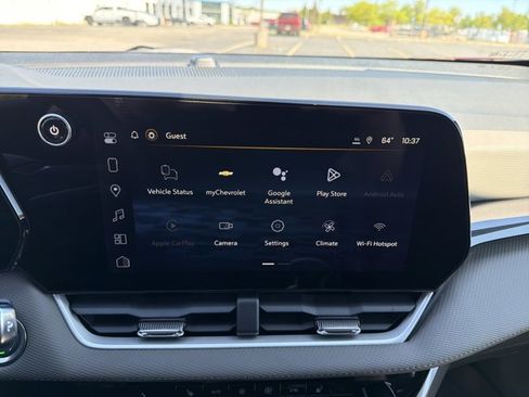 New 2026 Chevrolet Equinox LT w/ Convenience Package II AWD/4WD image 17