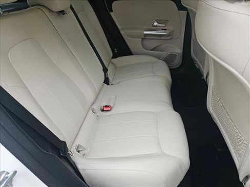 Certified 2023 Mercedes-Benz GLA 250 image 17