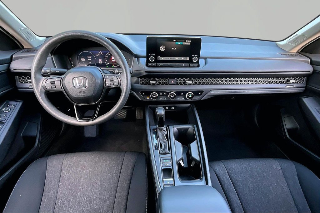 Used 2025 Honda Accord SE image 8