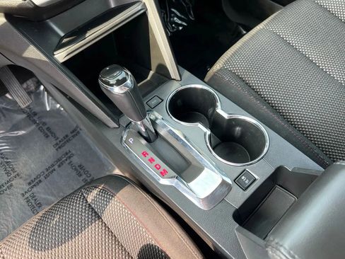 Used 2017 GMC Terrain SLE w/ Convenience Package image 14