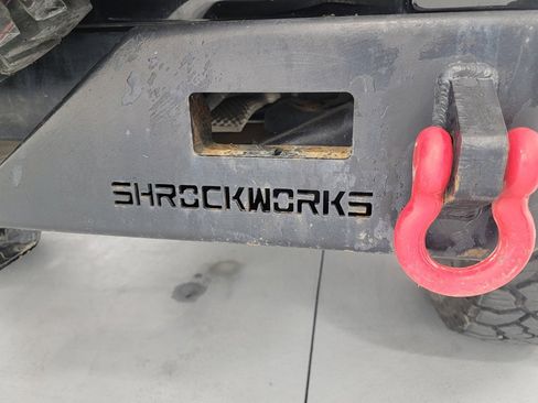 Used 2018 Jeep Wrangler Unlimited Rubicon w/ Connectivity Group image 11