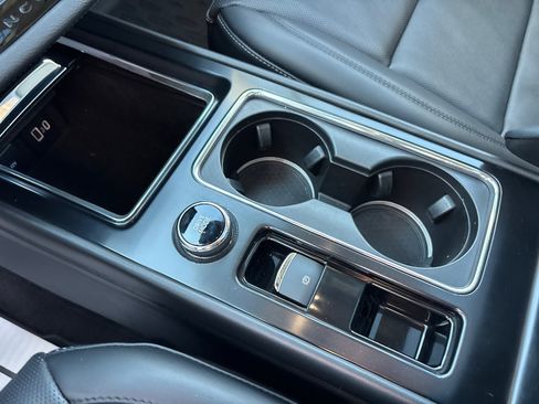 Certified 2022 Lincoln Corsair AWD w/ Premium Package image 24