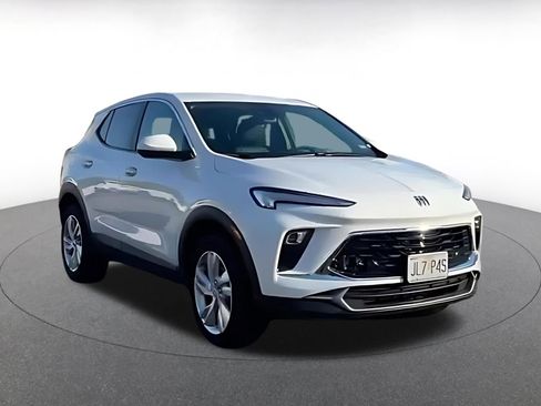 Used 2025 Buick Encore GX Preferred image 12