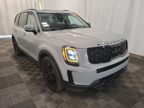 Used 2022 Kia Telluride SX AWD/4WD image 3