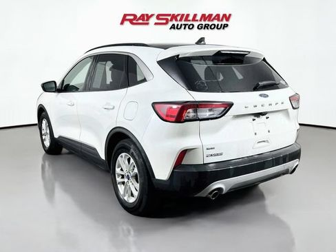 Used 2022 Ford Escape SE w/ Convenience Package FWD image 5