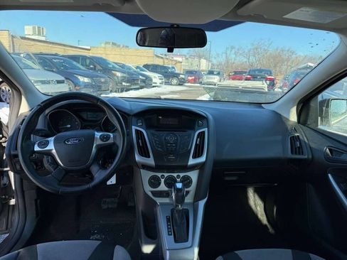 Used 2012 Ford Focus SE w/ SE Sport Pkg image 23