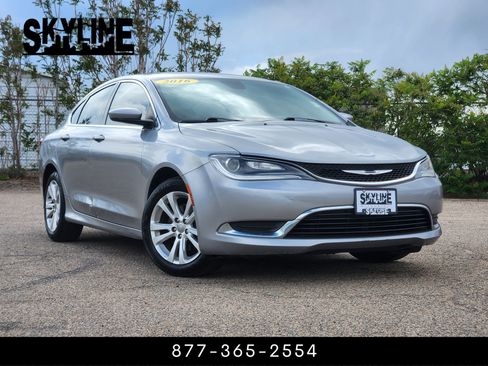 Used 2016 Chrysler 200 Limited w/ Convenience Group FWD image 1
