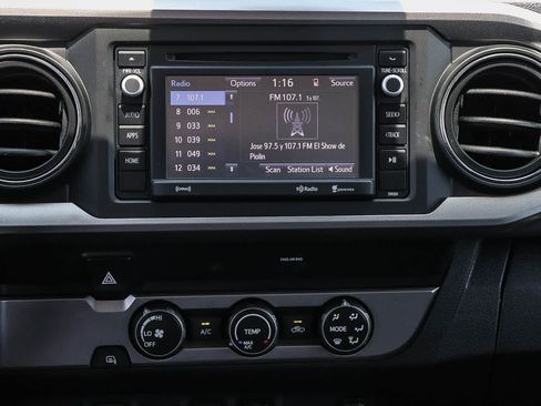 Used 2019 Toyota Tacoma SR5 RWD image 18