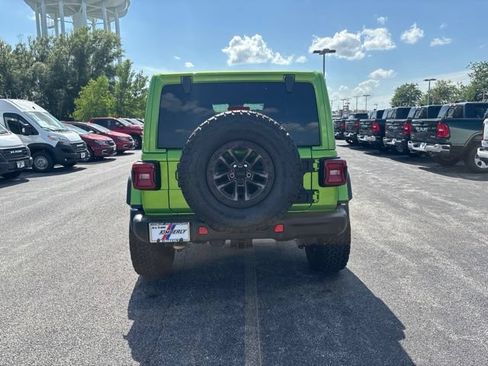 Used 2025 Jeep Wrangler Unlimited Rubicon 392 AWD/4WD image 11