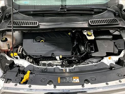 Used 2018 Ford Escape SE image 32