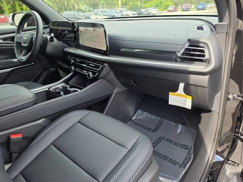 New 2026 Chevrolet Traverse LT FWD image 14