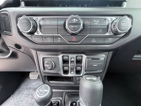 New 2026 Jeep Wrangler Sport AWD/4WD image 17