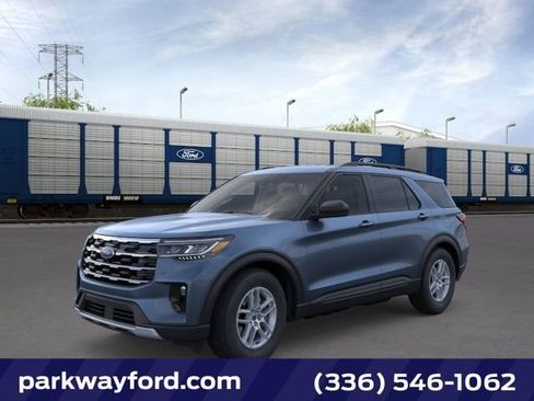 New 2026 Ford Explorer Active RWD image 1