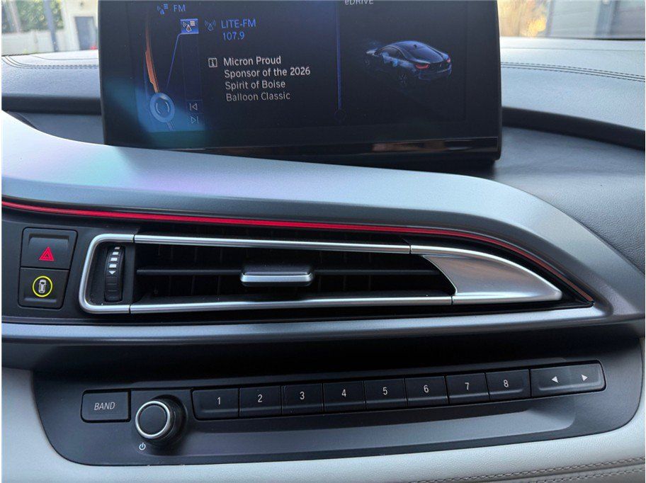 Used 2015 BMW i8 AWD/4WD image 20