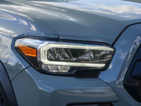 Used 2023 Toyota Tacoma TRD Off-Road w/ Black Out Package (TMS) image 2