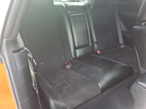 Used 2022 Dodge Challenger R/T w/ Plus Package image 29