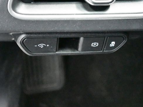 Used 2025 Kia K4 FWD image 13